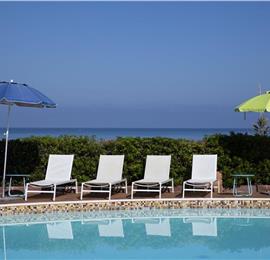 2 bedroom seaside apartments with shared pool, sleeps 4-5